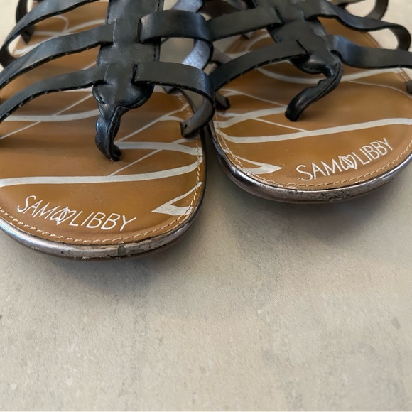 Sam and Libby Woman’s Black Strappy Sandals - Picture 4 of 4